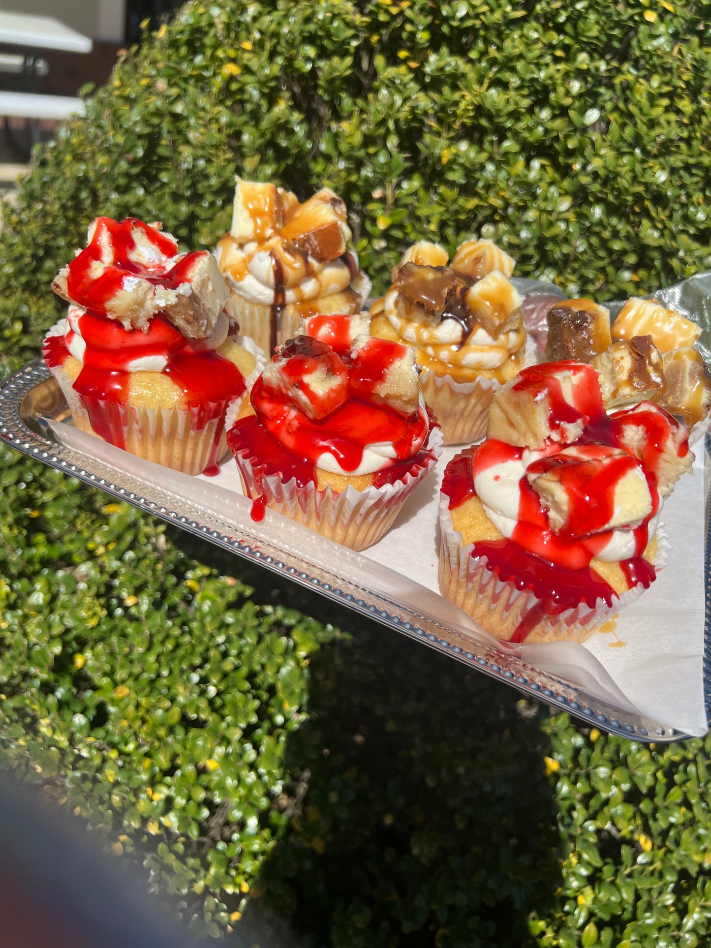 Custom or Themed Cupcakes