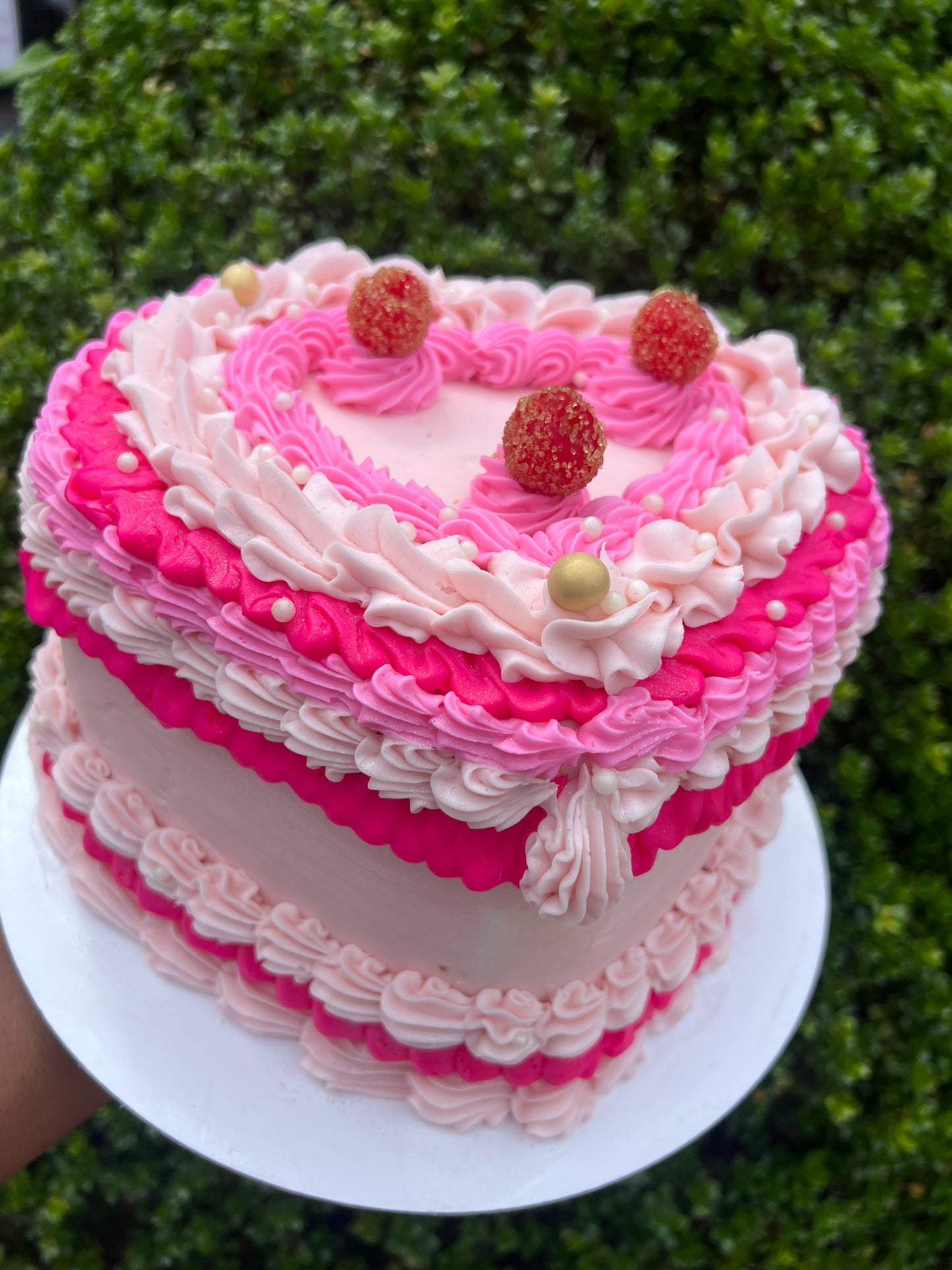 Madame B's Bakery - Customizable Cakes